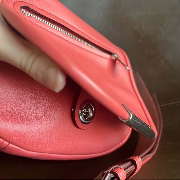 Marc by Marc Jacob’s Crossbody Luna Rose Blush Barbie Pink X-body - Picture 8 of 15